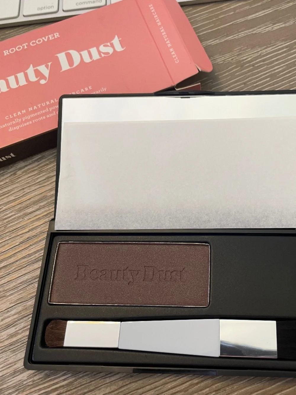 NEW Beauty Dust Root Powder mid brown